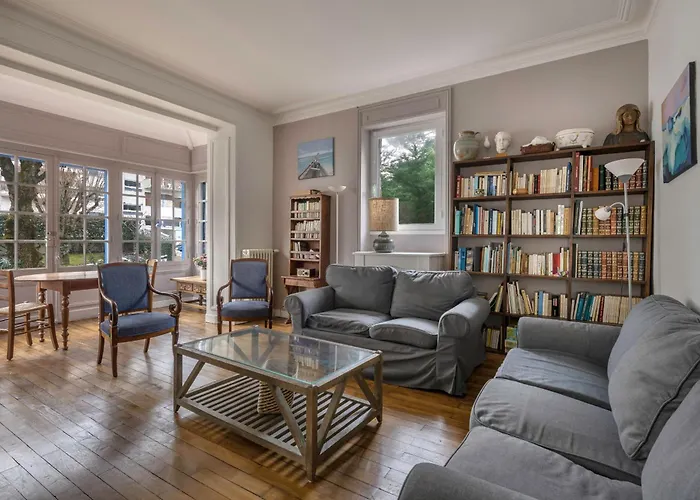 Holiday home Belle Bauloise A Deux Pas De La *